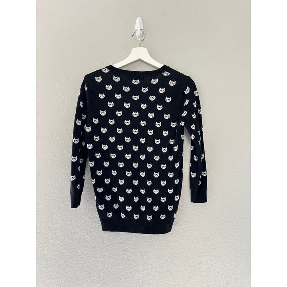 Black and White Cat Cardigan by Ye Mak  size Medium - Picture 4 of 7